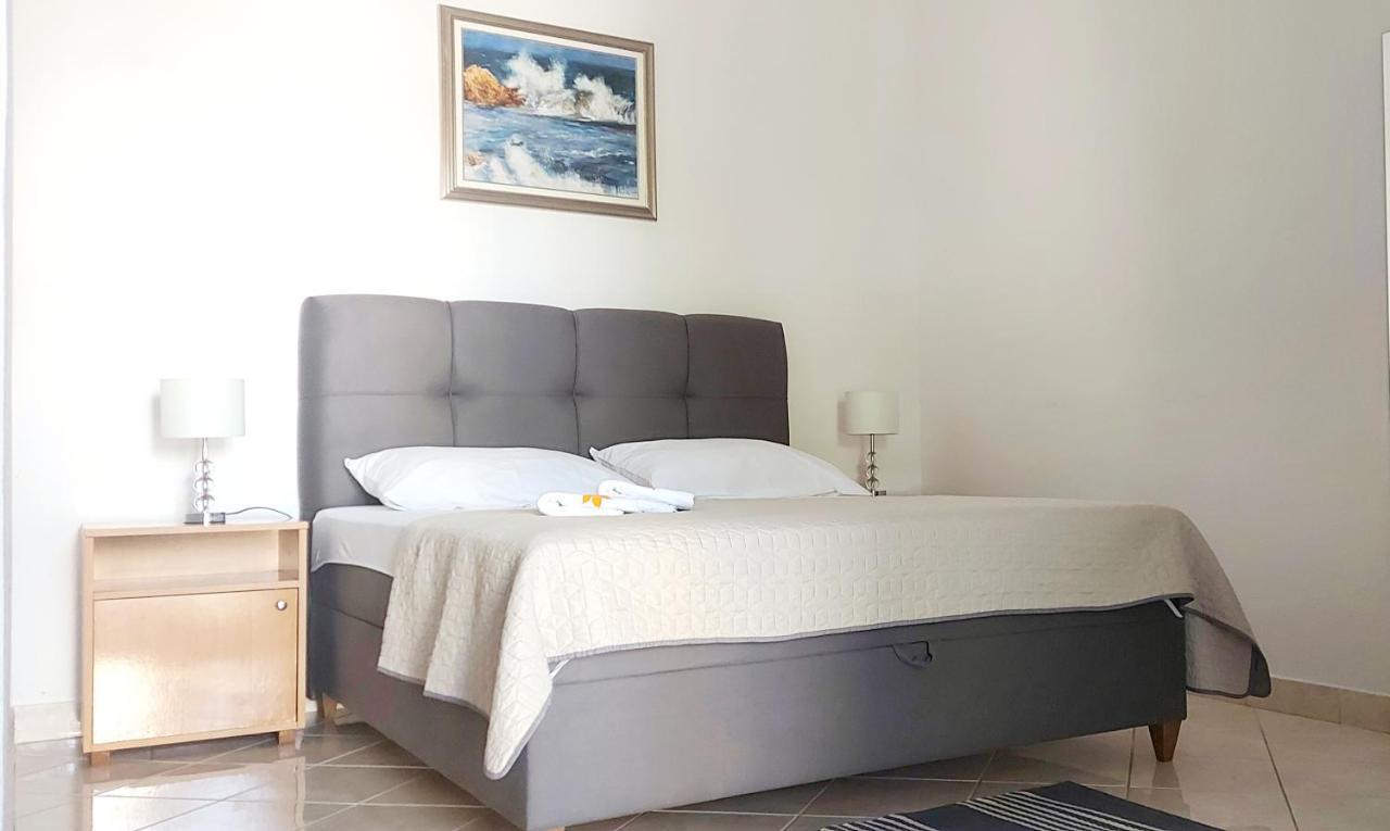 Apartment Biokovo Krvavica Bagian luar foto