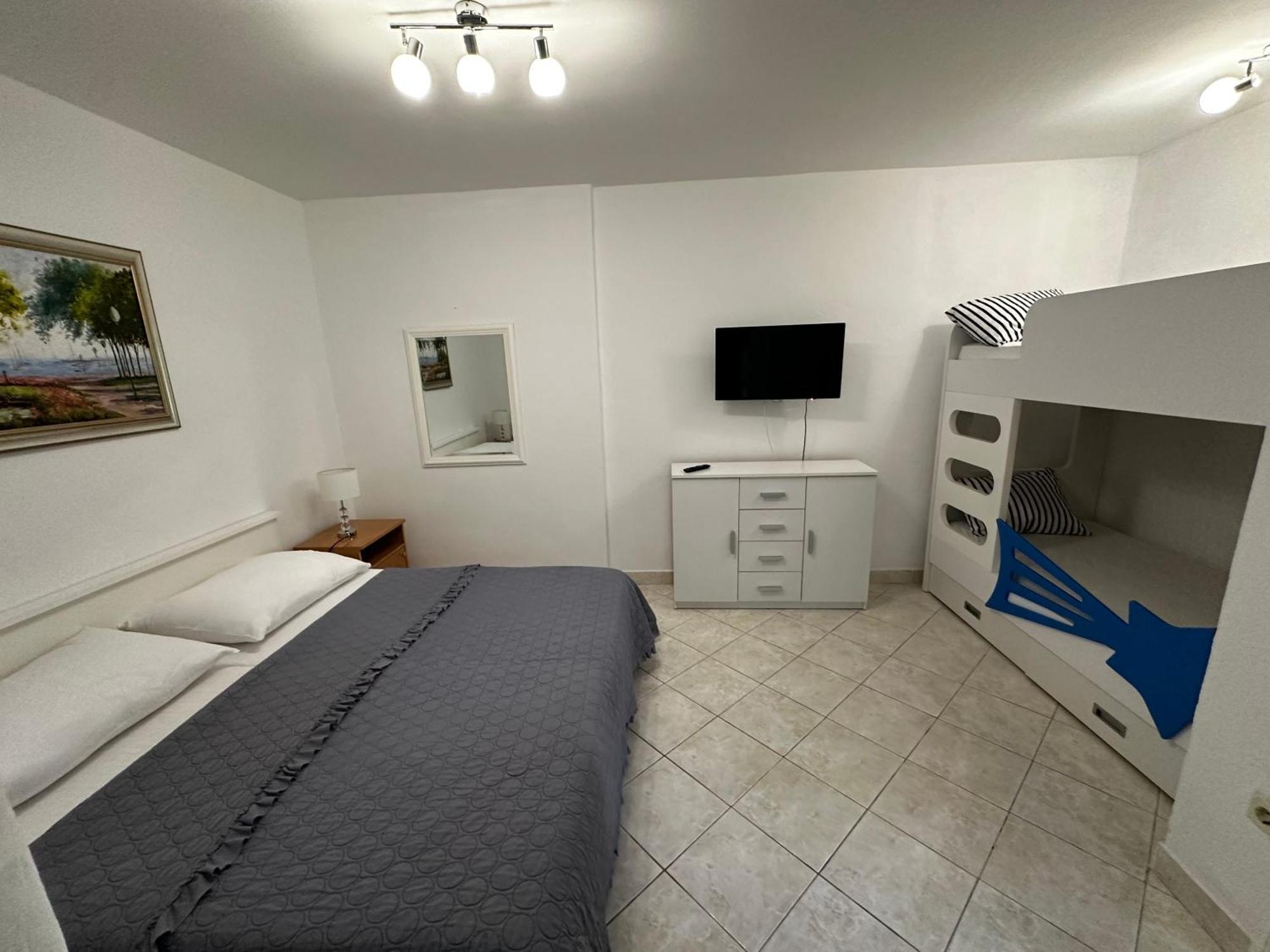 Apartment Biokovo Krvavica Bagian luar foto
