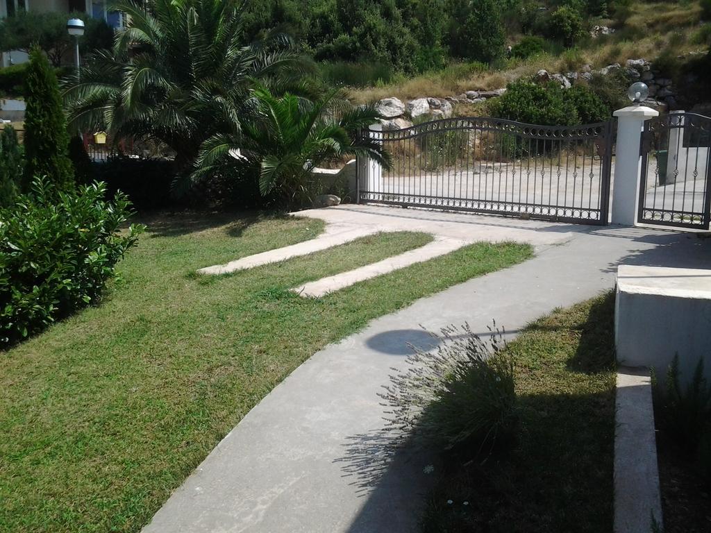 Apartment Biokovo Krvavica Bagian luar foto